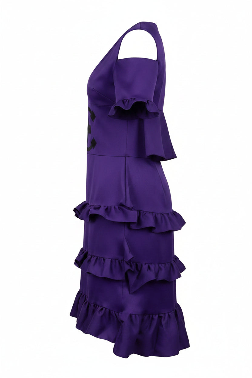 Vee vibes Dress